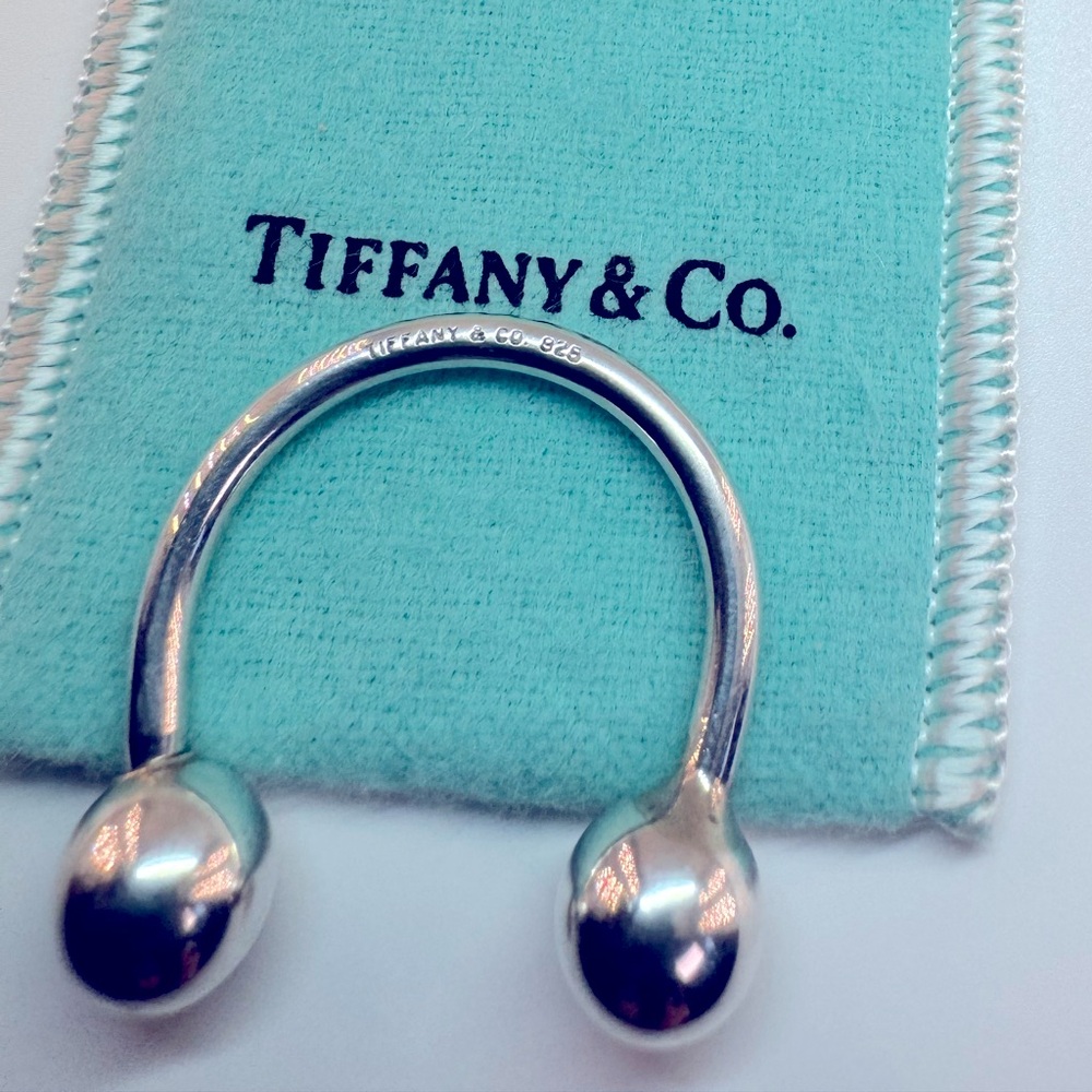 Tiffany & Co Ball Key Ring 925 Discontinued Vintage Unisex Sterling Silver AUTH - Picture 2 of 8